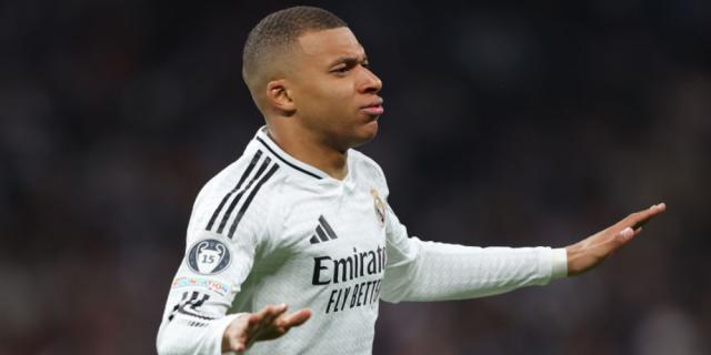 开云体育中国-【欧冠】皇马主场3比1曼城晋级16强，姆巴佩帽子戏法